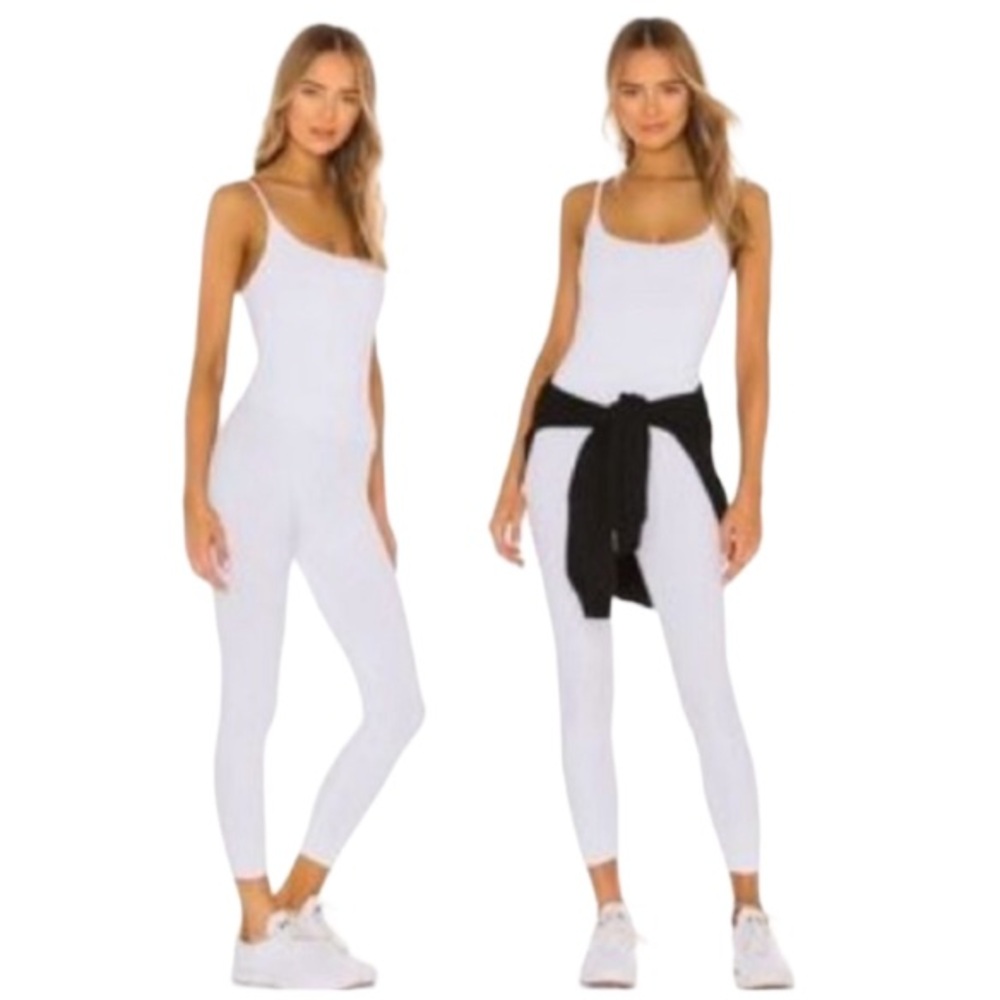 🎯NWOT Onzie Rib Leotard Jumpsuit Unitard White Size M/L
